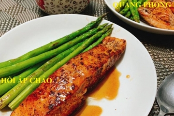 Cá hồi áp chảo