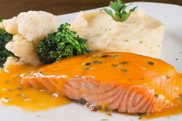 Cá ngừ sốt cà chua - món ăn đơn giản giàu dinh dưỡng